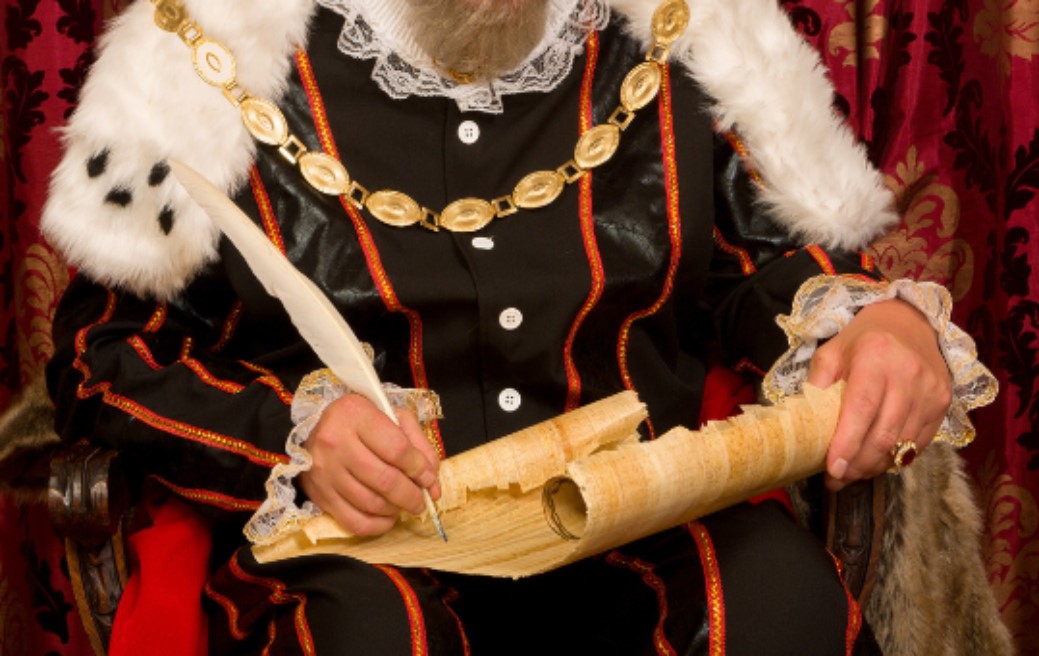 繼承者們-侍奉者的特質 VIII 有神的手在幫助