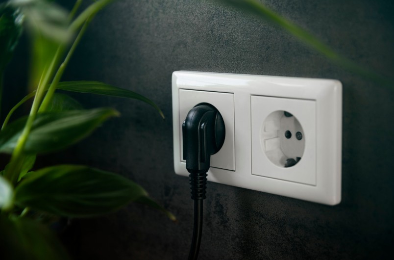 在愛中相屬聯合的生命 III 真假供應者